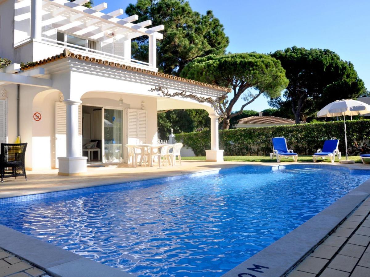 Comfortable Holiday Home In Vilamoura With Pool 외부 사진