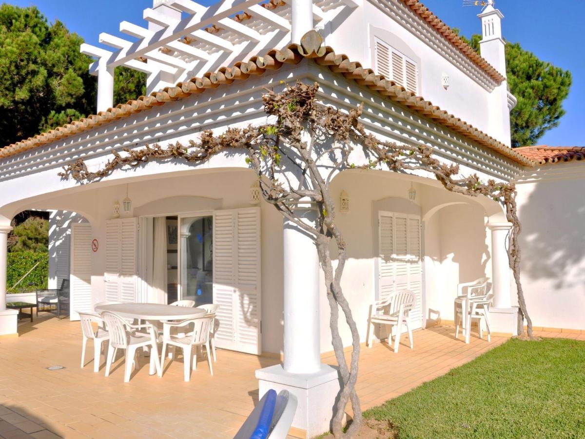 Comfortable Holiday Home In Vilamoura With Pool 외부 사진